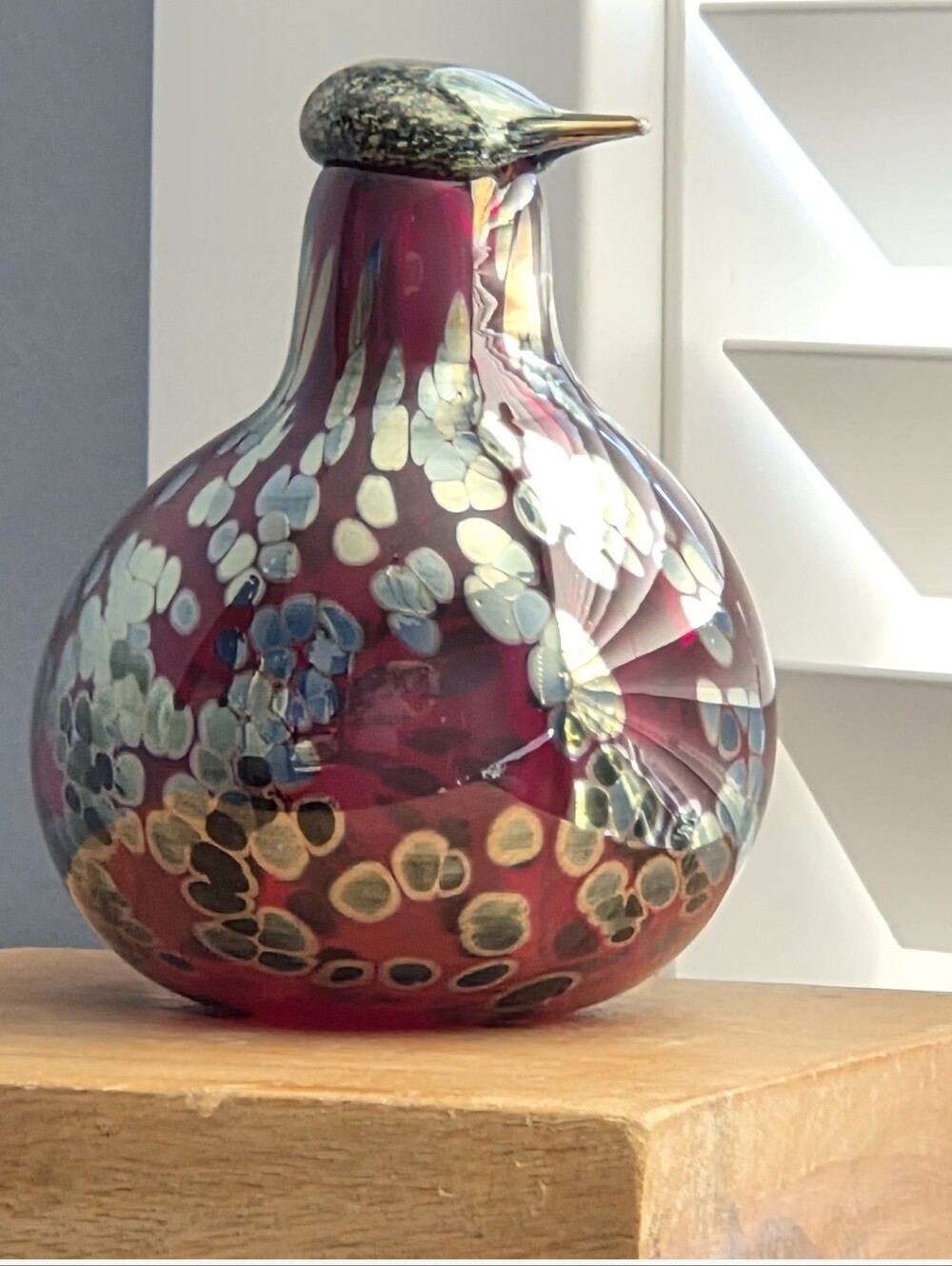 OIVA TOIKKA FINLAND ART GLASS MOUTH-BLOWN RUBY RED BIRD H 5" X L 9"